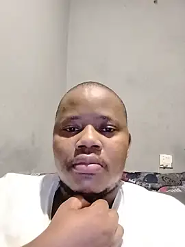Snapshot of Dzaddie chatting on June 12, 7:13 pm Dzaddie online show from June 12, 7:13 pm
