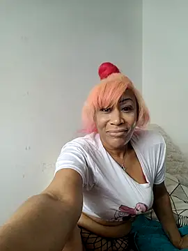 iamlalamilano online show from April 1, 1:52 pm