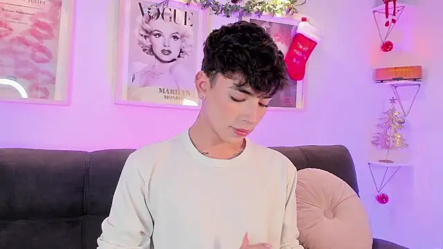 evan voss online show from December 15, 1:04 pm