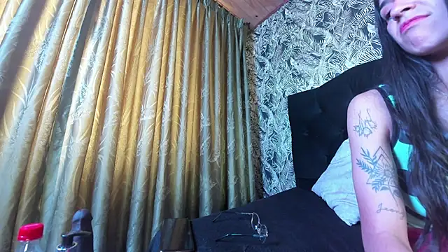 Snapshot of DanielaMonroe chatting on September 24, 8:23 pm DanielaMonroe online show from September 24, 8:23 pm