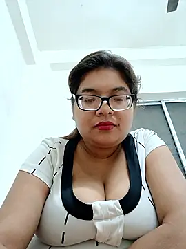 Elie couple143 online show from December 17, 6:47 pm