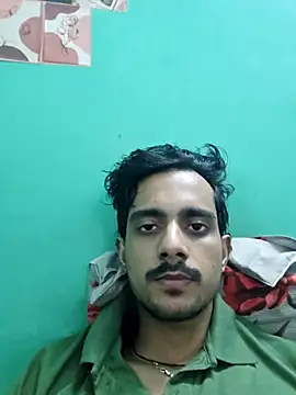 Snapshot of Sushant001 chatting on February 7, 10:30 am Sushant001 online show from February 7, 10:30 am