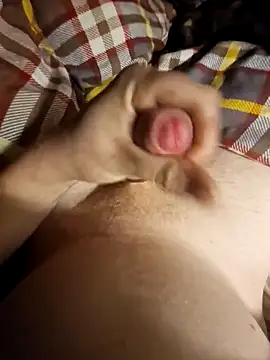 Snapshot of GermanTeenie2003 chatting on November 9, 5:39 am GermanTeenie2003 online show from November 9, 5:39 am