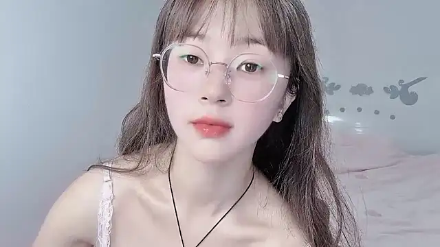 Snapshot of nini_a chatting on September 10, 4:45 am nini a online show from September 10, 4:45 am