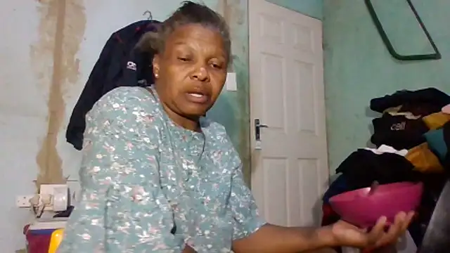 Nicky52 online show from February 24, 4:21 am