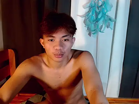 mostwantedtwink online show from October 25, 4:02 pm