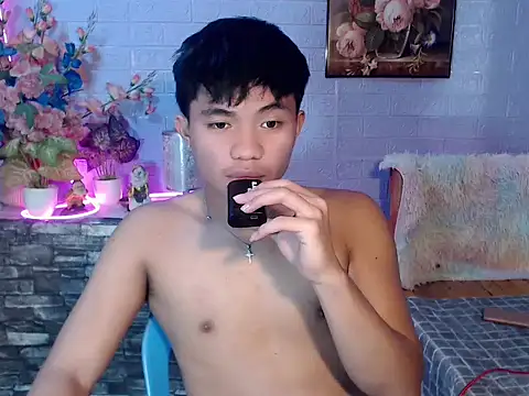 Snapshot of mostwantedtwink chatting on June 4, 8:59 pm mostwantedtwink online show from June 4, 8:59 pm