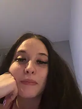 LollyLove  online show from February 23, 9:12 pm