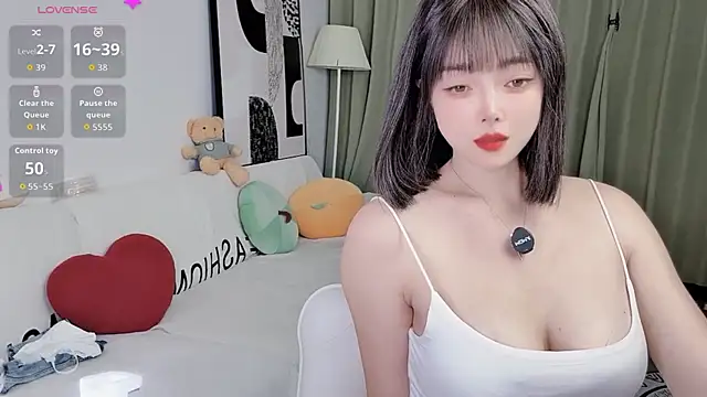 uikyy1 online show from January 17, 8:41 am