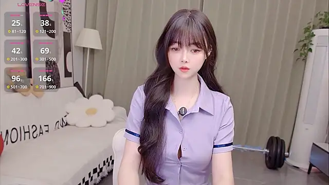 Snapshot of uikyy1 chatting on June 11, 7:39 am uikyy1 online show from June 11, 7:39 am
