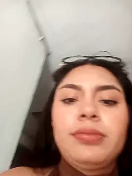 Daniela828 online show from March 1, 8:44 pm