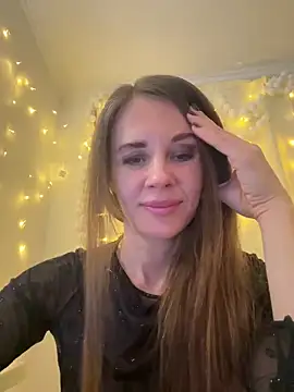 LucieMack online show from February 10, 3:38 pm