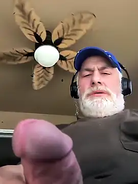 Snapshot of jeffa99 chatting on April 5, 6:27 pm jeffa99 online show from April 5, 6:27 pm