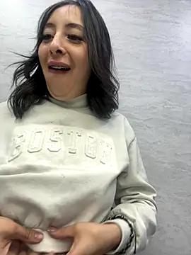 Savannah Monroe online show from November 5, 10:43 pm