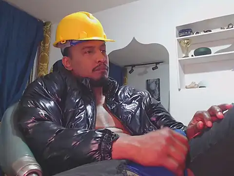 ElCaballeroNegro24 online show from November 26, 1:39 am