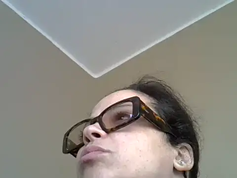 ITALIANASISIXX online show from March 4, 7:19 am