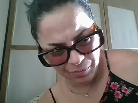 ITALIANASISIXX online show from September 14, 4:06 pm