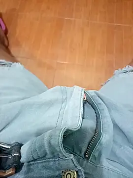 Snapshot of MasterVrgaagrande chatting on February 27, 2:44 am MasterVrgaagrande online show from February 27, 2:44 am