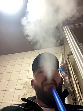 Snapshot of andrey1887 chatting on January 11, 10:15 pm andrey1887 online show from January 11, 10:15 pm