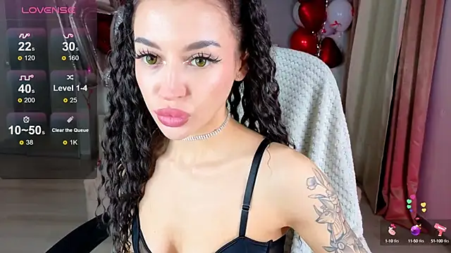 Snapshot of Alexa___Hill chatting on October 3, 8:39 pm Alexa Hill online show from October 3, 8:39 pm