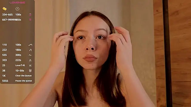 BlushinBloom online show from October 3, 6:10 am