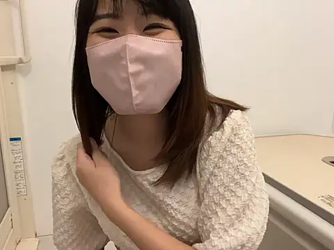 Snapshot of sora_033 chatting on September 20, 4:19 pm sora 033 online show from September 20, 4:19 pm