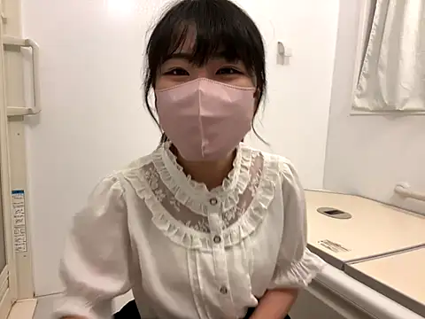 Snapshot of sora_033 chatting on September 22, 3:14 pm sora 033 online show from September 22, 3:14 pm