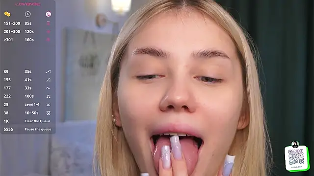 LilianBenskin online show from March 22, 6:06 am