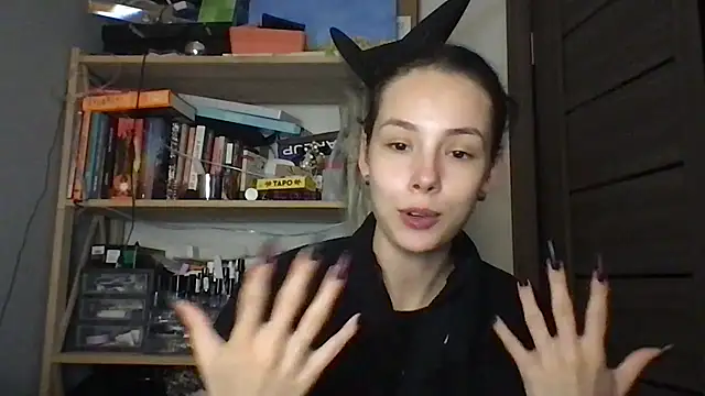 Yuna5343 online show from December 3, 8:18 pm