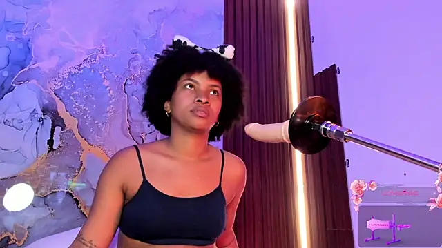 Lolalewis777 online show from September 19, 8:31 pm