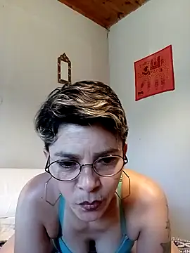 Snapshot of Lulypsicologasexual chatting on February 24, 6:06 pm Lulypsicologasexual online show from February 24, 6:06 pm