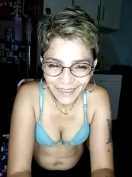 Snapshot of Lulypsicologasexual chatting on March 17, 10:02 pm Lulypsicologasexual online show from March 17, 10:02 pm