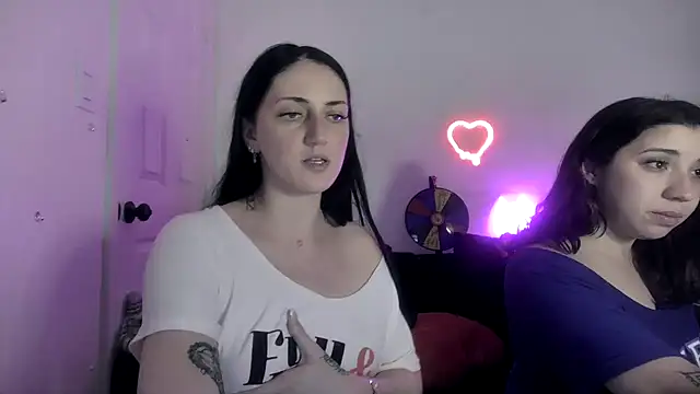 torithequeen online show from March 2, 3:09 am