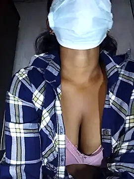 MickMicky online show from October 27, 12:26 am