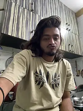 Snapshot of seenu2101 chatting on March 3, 2:28 am seenu2101 online show from March 3, 2:28 am