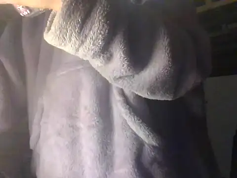 Snapshot of Wen_Vexxx chatting on October 19, 1:28 am Wen Vexxx online show from October 19, 1:28 am