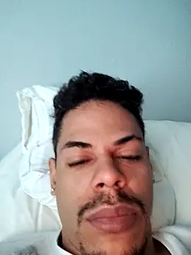 Yasel69 online show from April 16, 12:28 pm