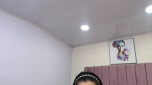 AriannaAdames online show from April 16, 12:39 pm