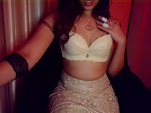 Snapshot of redruby_xoxo chatting on November 11, 7:36 pm redruby xoxo online show from November 11, 7:36 pm