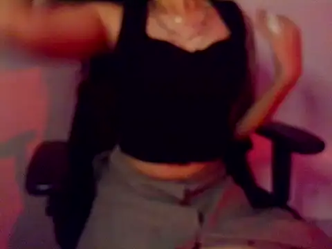 redruby xoxo online show from April 2, 8:45 am