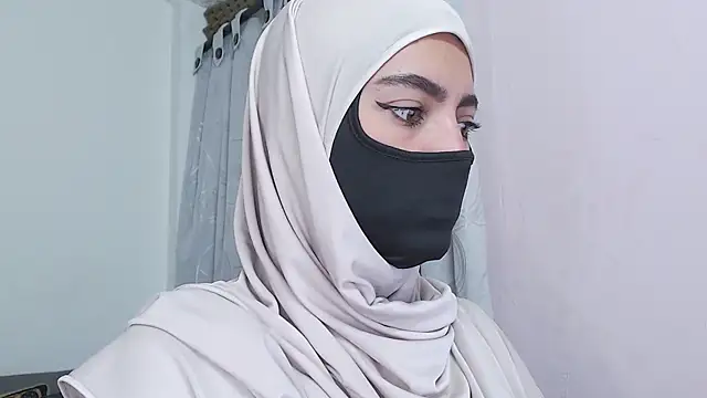 jade nassar online show from January 16, 1:09 am