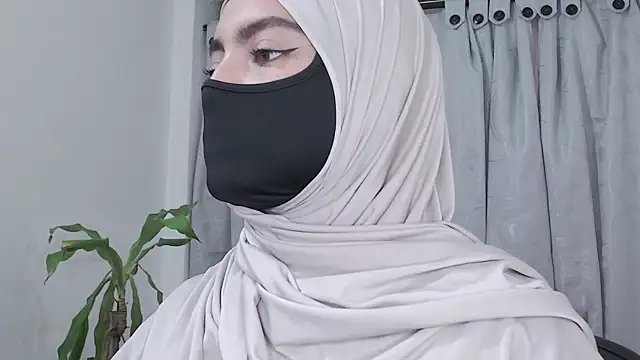 jade nassar online show from February 28, 3:46 pm