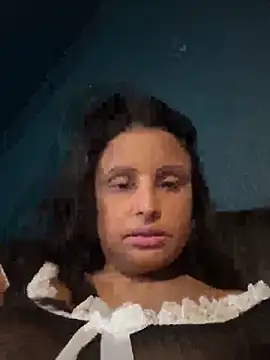 Snapshot of Angelaarayexx chatting on November 3, 10:49 am Angelaarayexx online show from November 3, 10:49 am