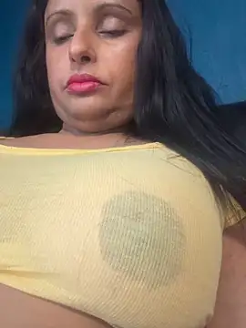 Angelaarayexx online show from April 28, 11:59 am