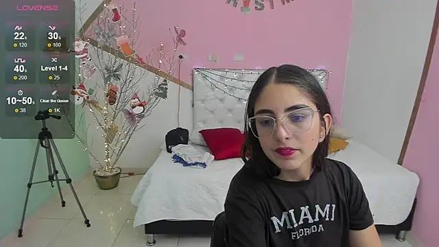 sofi san online show from December 5, 2:03 pm