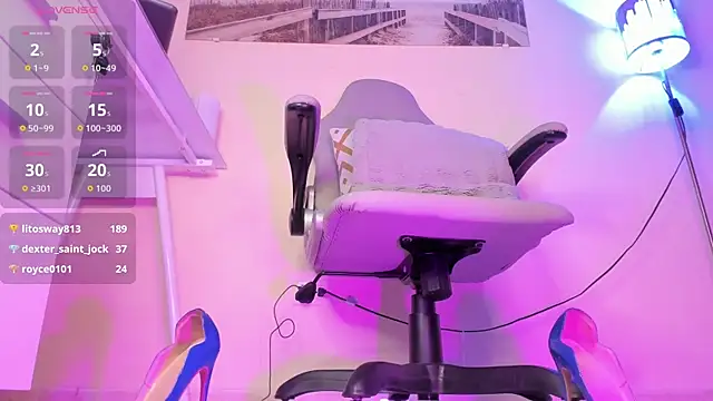 Georgina-Mtz online show from April 9, 6:19 am