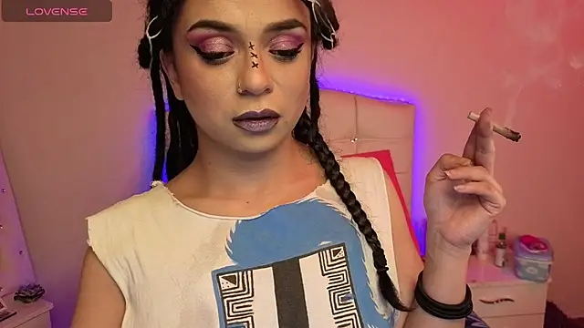 elapetitie online show from January 8, 7:32 am