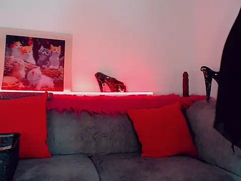 vicky gill online show from September 17, 1:35 pm