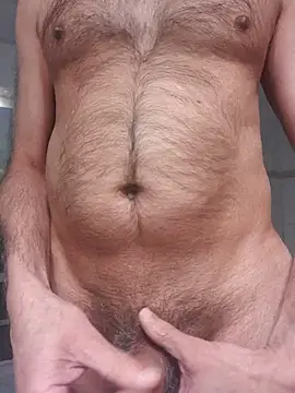 Snapshot of romeobravohotel chatting on January 11, 8:30 am romeobravohotel online show from January 11, 8:30 am