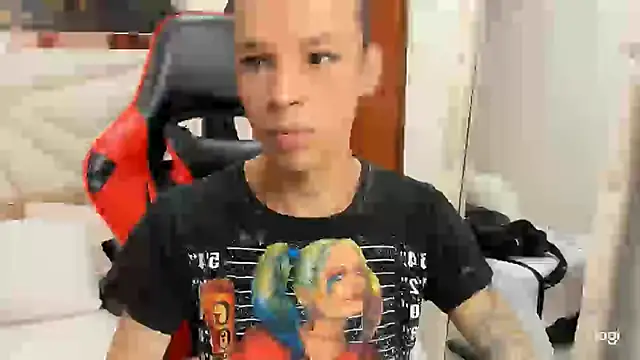 sara slut21 online show from December 7, 3:19 pm